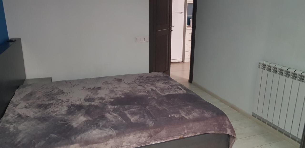 Beautiful Apartment Located In Pushkin Street Yerevan Bagian luar foto