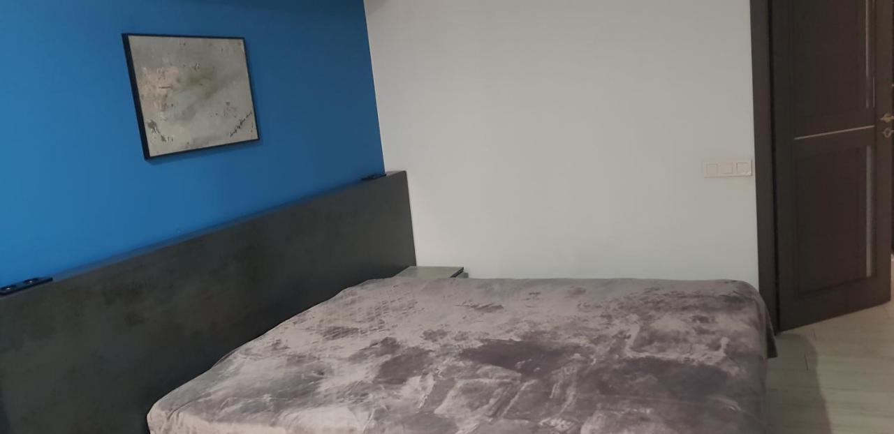 Beautiful Apartment Located In Pushkin Street Yerevan Bagian luar foto